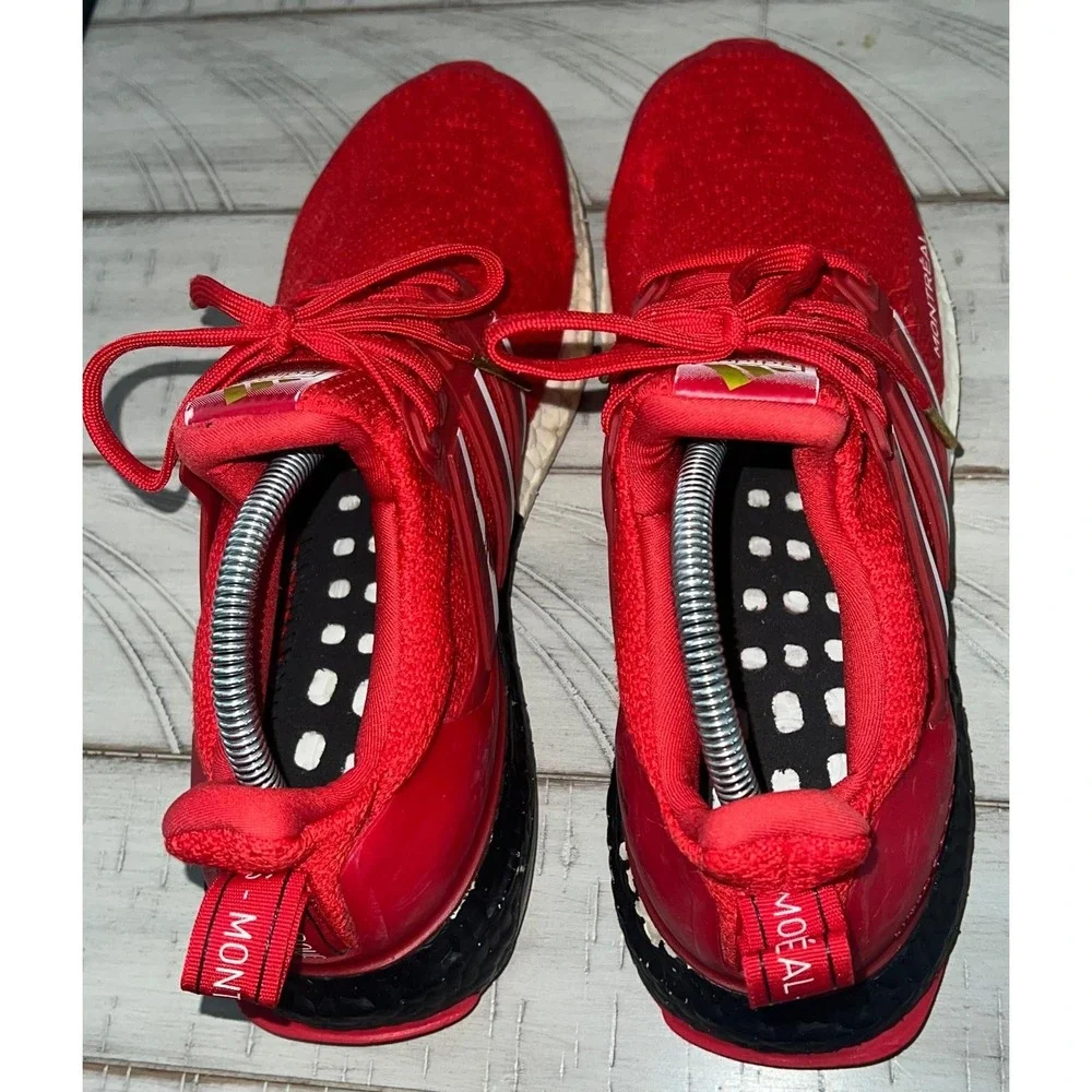 Adidas Mens UltraBoost DNA Montreal Scarlet Red Black Shoes Size 8.5 FY3426
